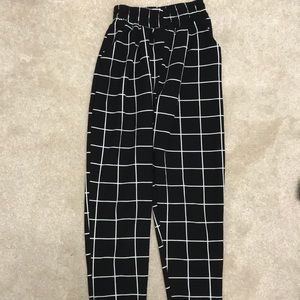 Black and white grid pants with pockets